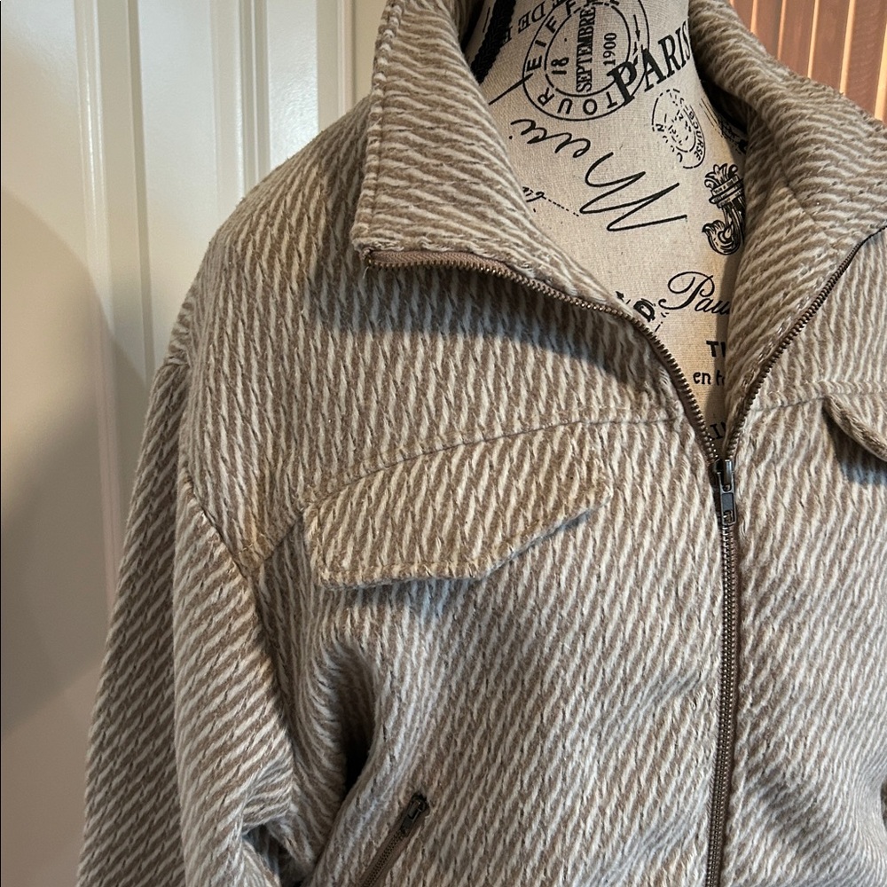 Nwot Herringbone Patterned Bomberjacket By Bohme - image 3